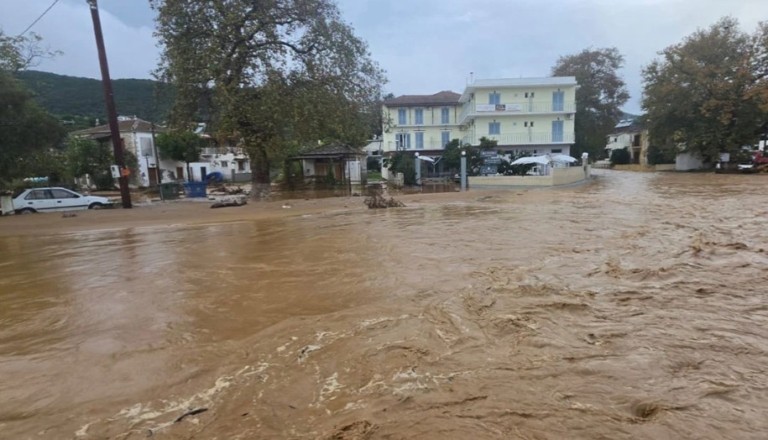 πλημμύρες-768x440 Η επόμενη μέρα της θεομηνίας σε Πήλιο και Σκιάθο: Δρόμοι ποτάμια, πλημμυρισμένες περιουσίες και τεράστιες ζημιές